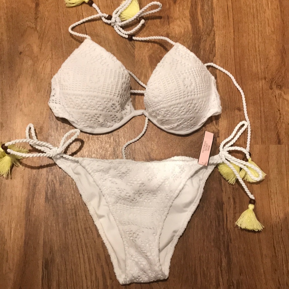 VS bikini